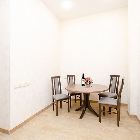 15. Double Room Apartaments With Fresh Style Ereván Exterior foto